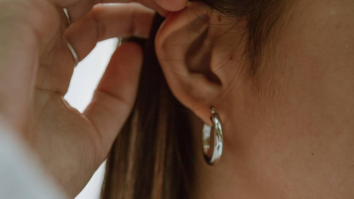 limpiar pendientes acero inoxidable